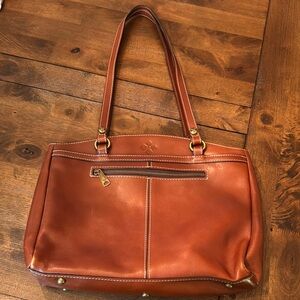 ✅ CLOSET CLOSING SOON Patricia Nash Poppy Heritage Bag